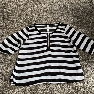 Black and White Gracie Blouse